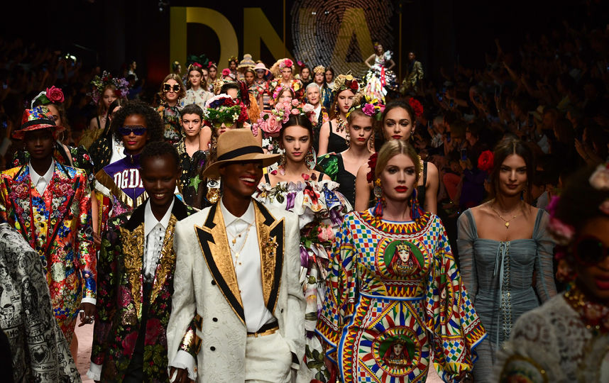 Показ Dolce&Gabbana в рамках Недели моды в Милане. Фото AFP