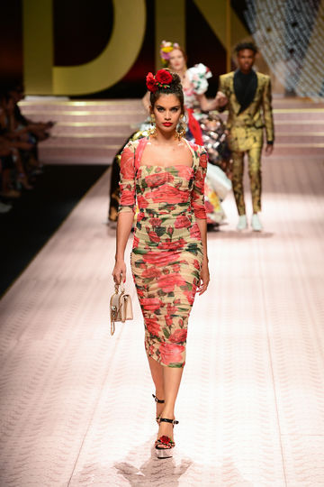 Показ Dolce&Gabbana в рамках Недели моды в Милане. Фото AFP