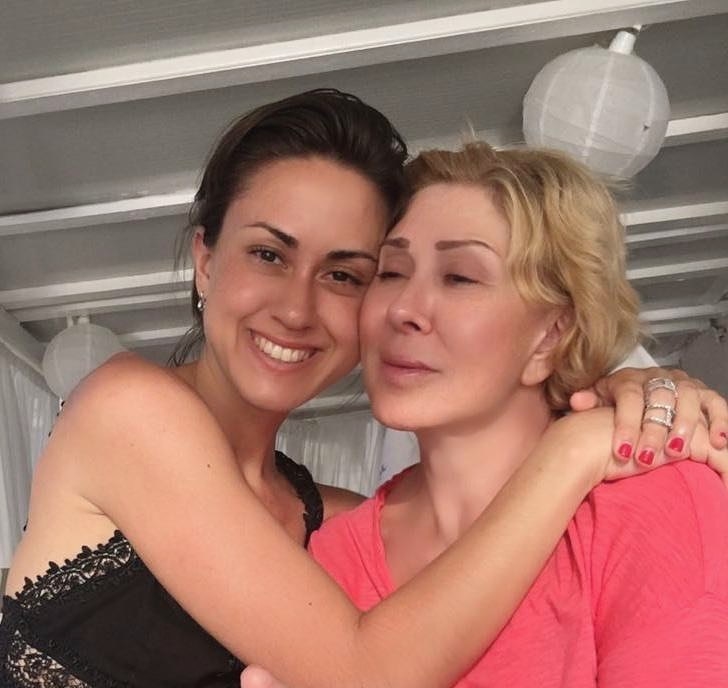 Любовь Успенская с дочкой. Фото instagram.com/uspenskayalubov_official.