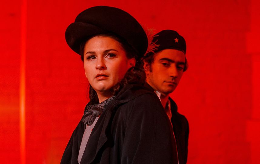 Кадр из спектакля "Сирано". Фото Предоставлено пресс-службой театра.