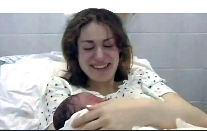 Мен моншаға қарап, жұлқынғанды ұнатамын. Маргоның «Әйнектің артында» шоуындағы секс көріністері