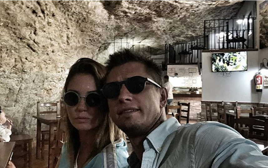 Агата Муцениеце и Павел Прилучный. Фото скриншот: instagram.com/agataagata/
