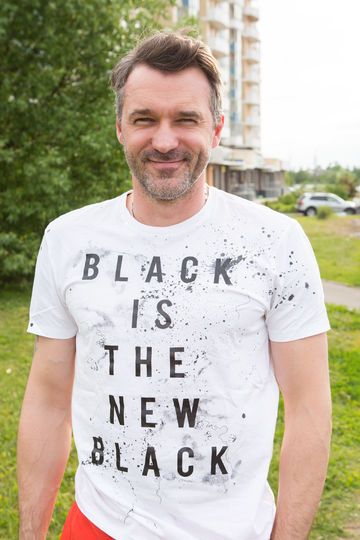 Павел Трубинер на съёмках сериала "Мамы в спорте". Фото СТС, Предоставлено организаторами