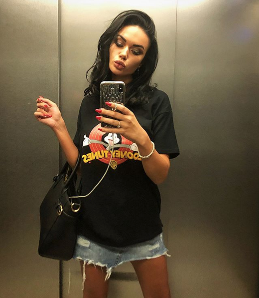 Яна Кошкина. Фото скриншот: instagram.com/yana_koshkina_official/