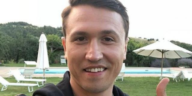 Участник шоу "Замуж за Бузову" Евгений Назаров.