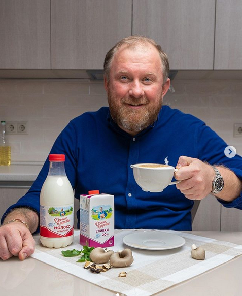 Известный телеведущий и шеф-повар Константин Ивлев. Фото скриншот: instagram.com/ivlevchef/