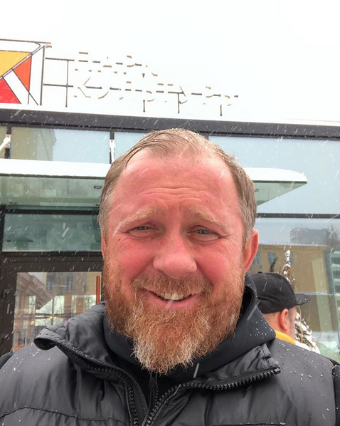 Известный телеведущий и шеф-повар Константин Ивлев. Фото скриншот: instagram.com/ivlevchef/