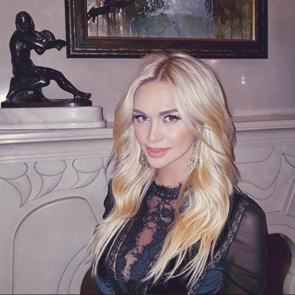 Скриншот instagram.com/lopyrevavika/?hl=ru.