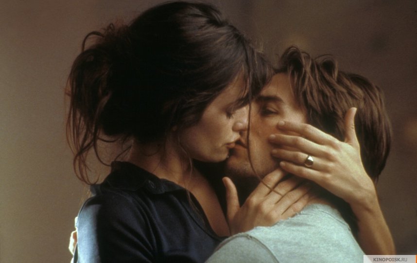 Кадр из фильма "Ванильное небо". Фото Кинопрокатчик "ВС трейд"., kinopoisk.ru