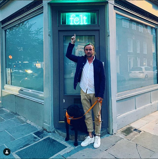 Том Фелтон. Фото скриншот: instagram.com/t22felton/