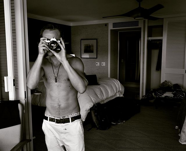 Том Фелтон. Фото скриншот: instagram.com/t22felton/