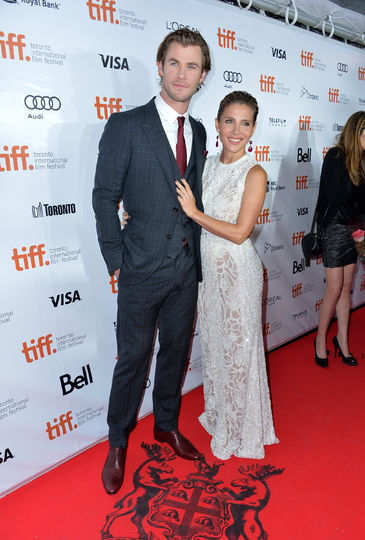 Крис Хемсворт с женой. Фото Getty