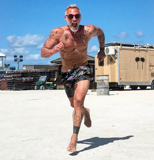 Танцующий миллионер Джанлука Вакки. Фото Instagram Вакки.