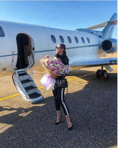 Телеведущая и певица Ольга Бузова. Фото Instagram/buzova86