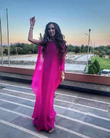 Телеведущая и певица Ольга Бузова. Фото Instagram/buzova86