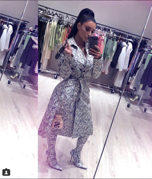 Скриншот instagram.com/kimkardashian/?hl=ru.