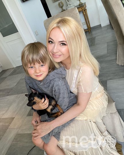 В День защиты детей звёзды выложили трогательные фото со своими наследниками