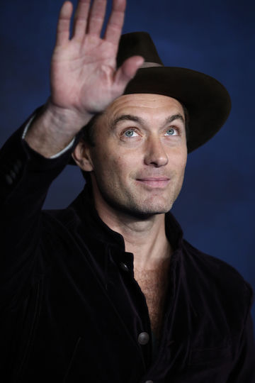 Джуд Лоу на премьере "Фантастических тваре" в Лондоне. Фото Getty