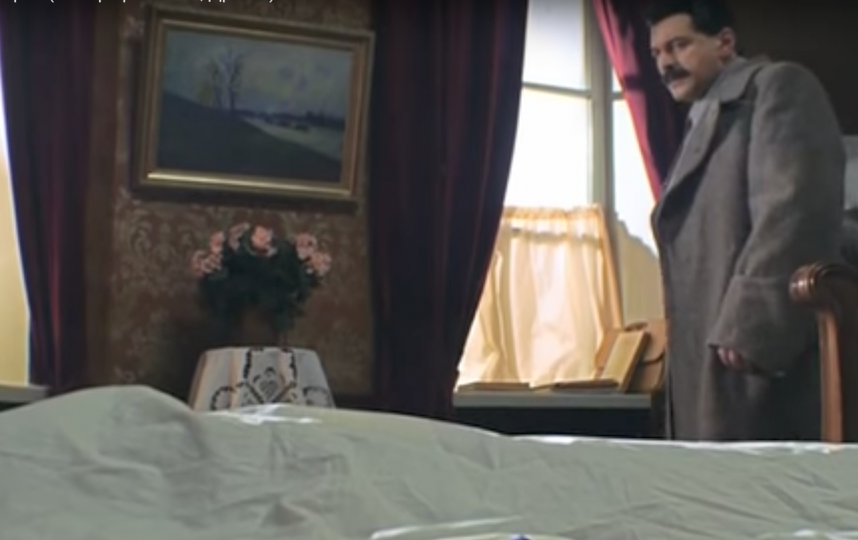 В новом сериале "Власик. Тень Сталина" показали самоубийство жены вождя