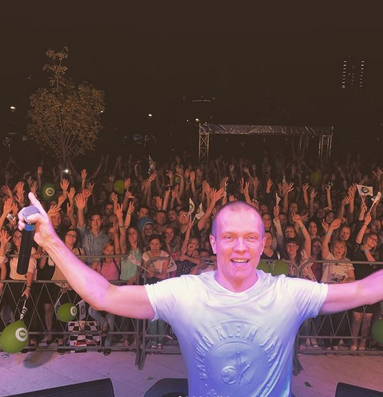 Российский музыкант и диджей Евгений Рудин (DJ Грув). Фото Скриншот instagram.com/djgrooverussia/