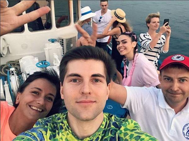 instagram.com/ddborisov/.