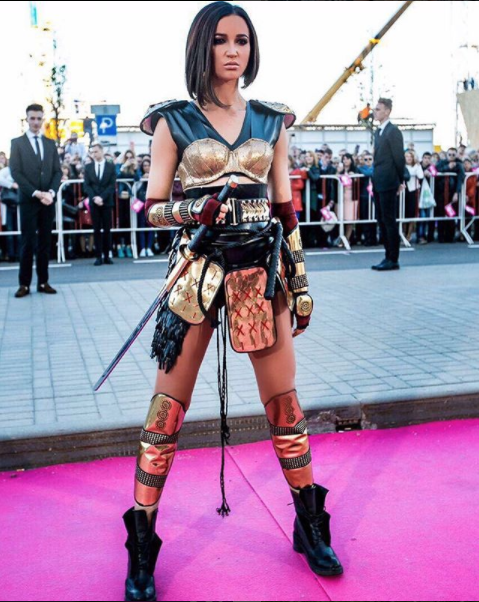 Скриншот instagram.com/buzova86/?hl=ru.