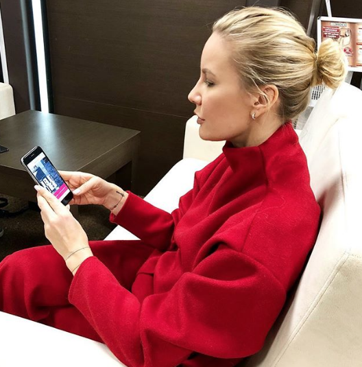 Телеведущая Елена Летучая. Фото www.instagram.com/elenapegas