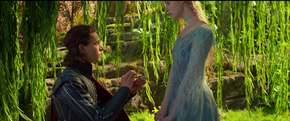 Кадр из трейлера фильма "Малефисента: Владычица тьмы". Фото скриншот: youtube.com/watch?time_continue=86&v=L0ttxMz-tyo