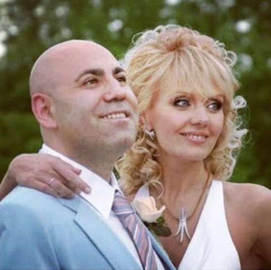 Певица Валерия и Иосиф Пригожин на своей свадьбе 14 лет назад. Фото www.instagram.com/prigozhin_iosif