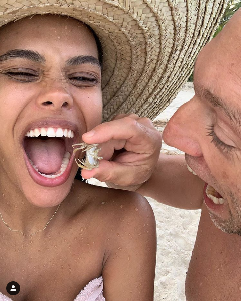 Скриншот instagram.com/tinakunakey/.