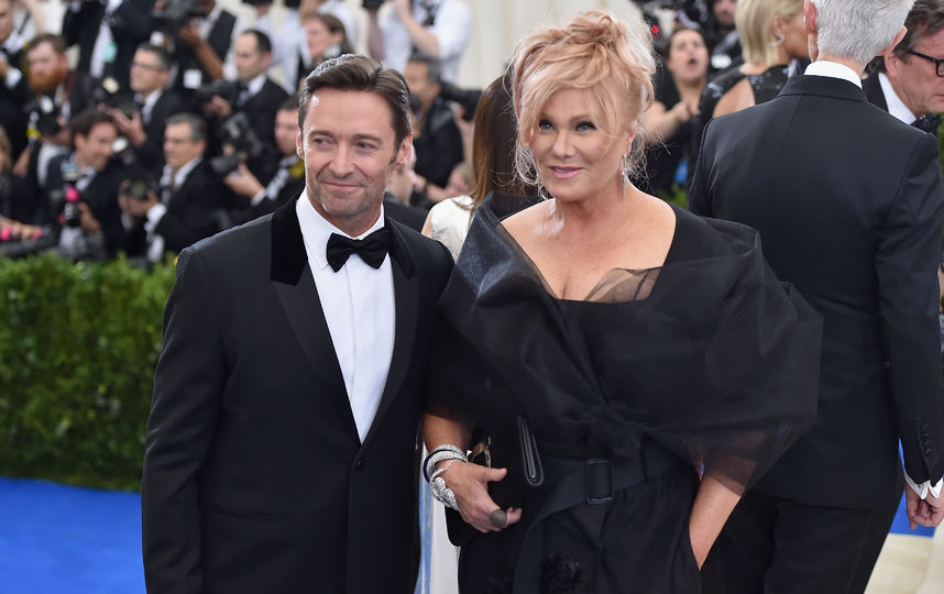 Хью Джекман с женой Деборрой-Ли Фёрнесс. Фото Getty