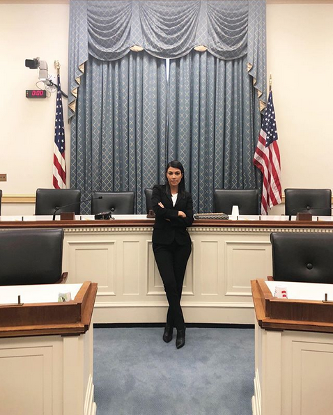 Кортни Кардашьян. Фото скриншот: instagram.com/kourtneykardash/