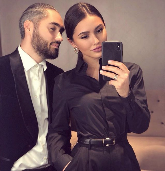 Рэп-исполнитель Мот с семьёй. Фото Скриншот instagram.com/mmott23/