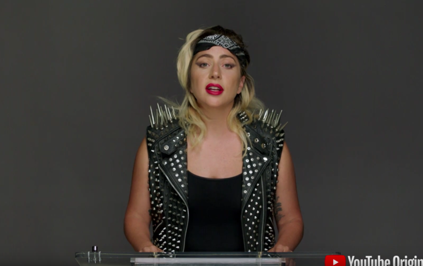 Леди Гага обратилась к школьникам и студентам во время YouTube-выпускного. Фото Скриншот Youtube