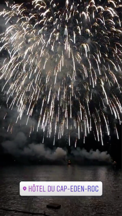 Фейерверк в честь Анастасии Потаниной и Артёма Кручина. Фото Instagram/a_ragozina