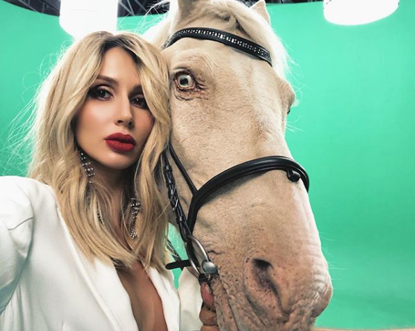 Скриншот instagram.com/lobodaofficial/?hl=ru.