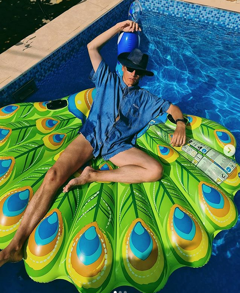 Стилист Владислав Лисовец. Фото скриншот: instagram.com/vladislavlisovets/