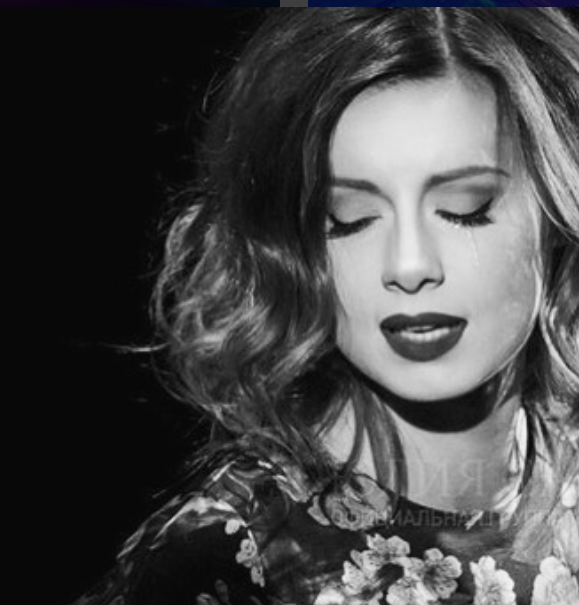 Юлия Савичева. Фото скриншот https://www.instagram.com/yuliasavicheva/?hl=ru.