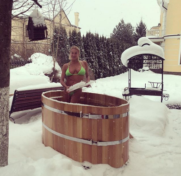 Анастасия Волочкова. Фото скриншот https://www.instagram.com/volochkova_art/?hl=ru