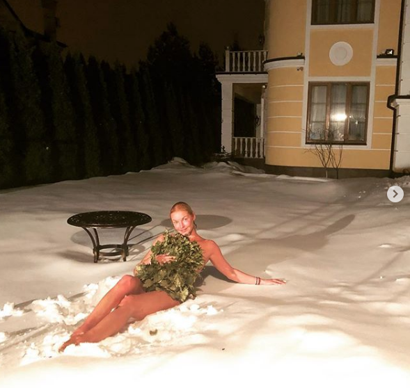 Анастасия Волочкова. Фото скриншот https://www.instagram.com/volochkova_art/?hl=ru