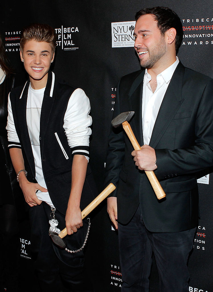 Джастин Бибер и Скутер Браун. Фото Getty