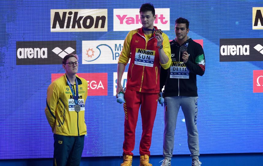 Китайского пловца на чемпионате мира затравили за допинг