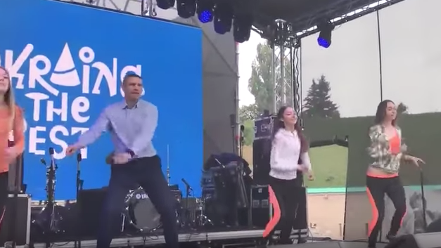 Кличко станцевал под Бритни Спирс
