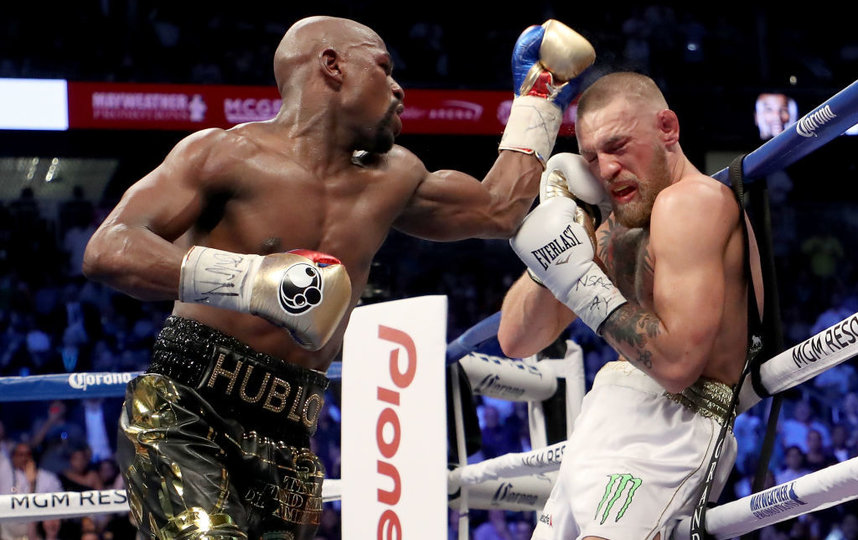 Американский боксёр Флойд Мейвезер и ирландский боец смешанных единоборств (ММА) Конор Макгрегор. Фото Getty