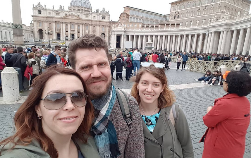 Виталина с родителями – Ириной и Игорем. Фото предоставила Ирина Бацарашкина