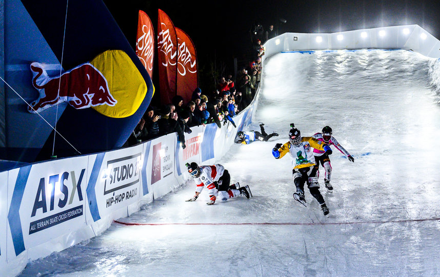 В Санкт-Петербурге пройдёт этап Чемпионата мира по скоростному спуску на коньках Red Bull Ice Cross