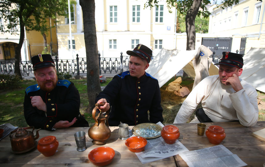 В Москве стартовал фестиваль "Времена и эпохи". Фото Василий Кузьмичёнок