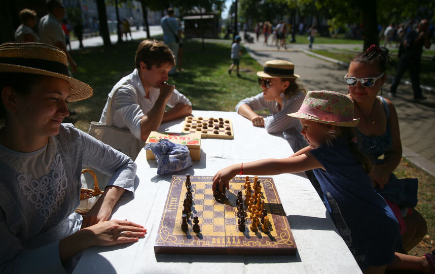 В Москве стартовал фестиваль "Времена и эпохи". Фото Василий Кузьмичёнок