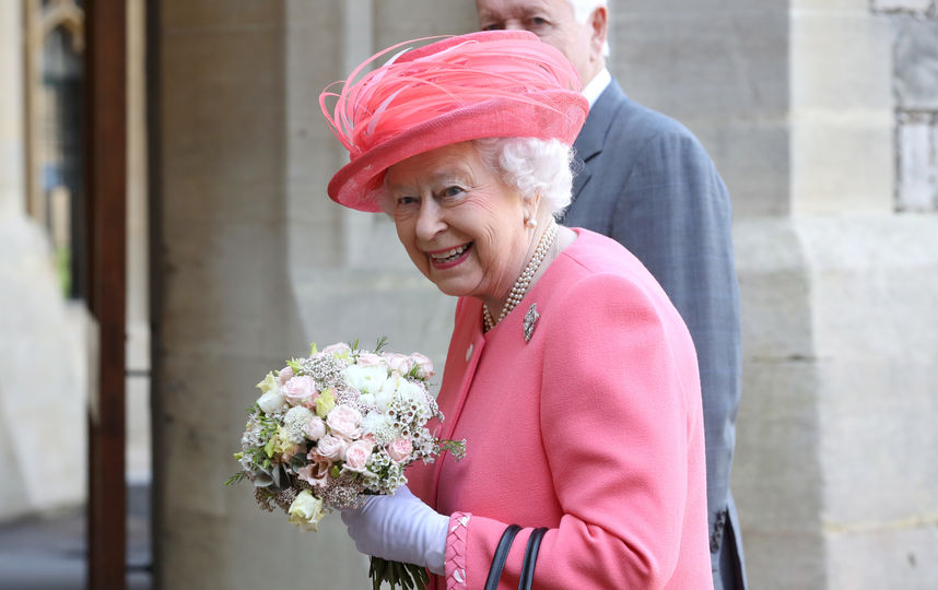 Почему королева Великобритании празднует два дня рождения?
