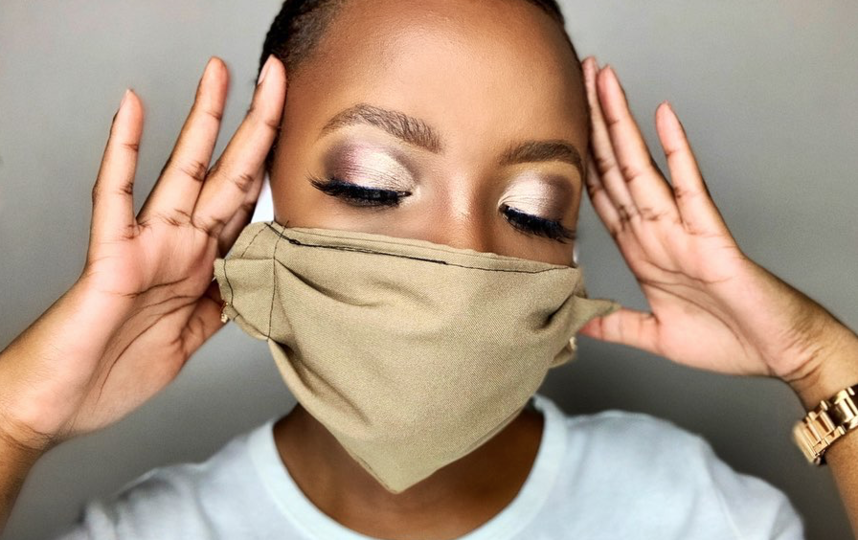 Вариант макияжа с бронзовыми тенями с эффектом металлик. Фото instagram.com/vuyelwa_ndlovu